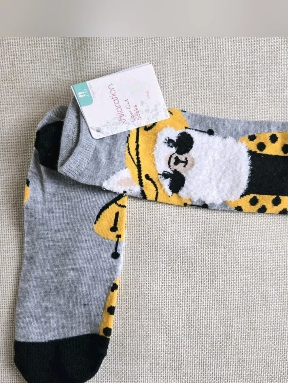6 Pairs Xhilaration Llama Fuzzy Ankle Socks Low Cut Size 4-10 NWT
